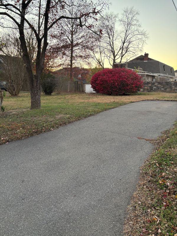 104 E Washington St - Photo 5 of 17