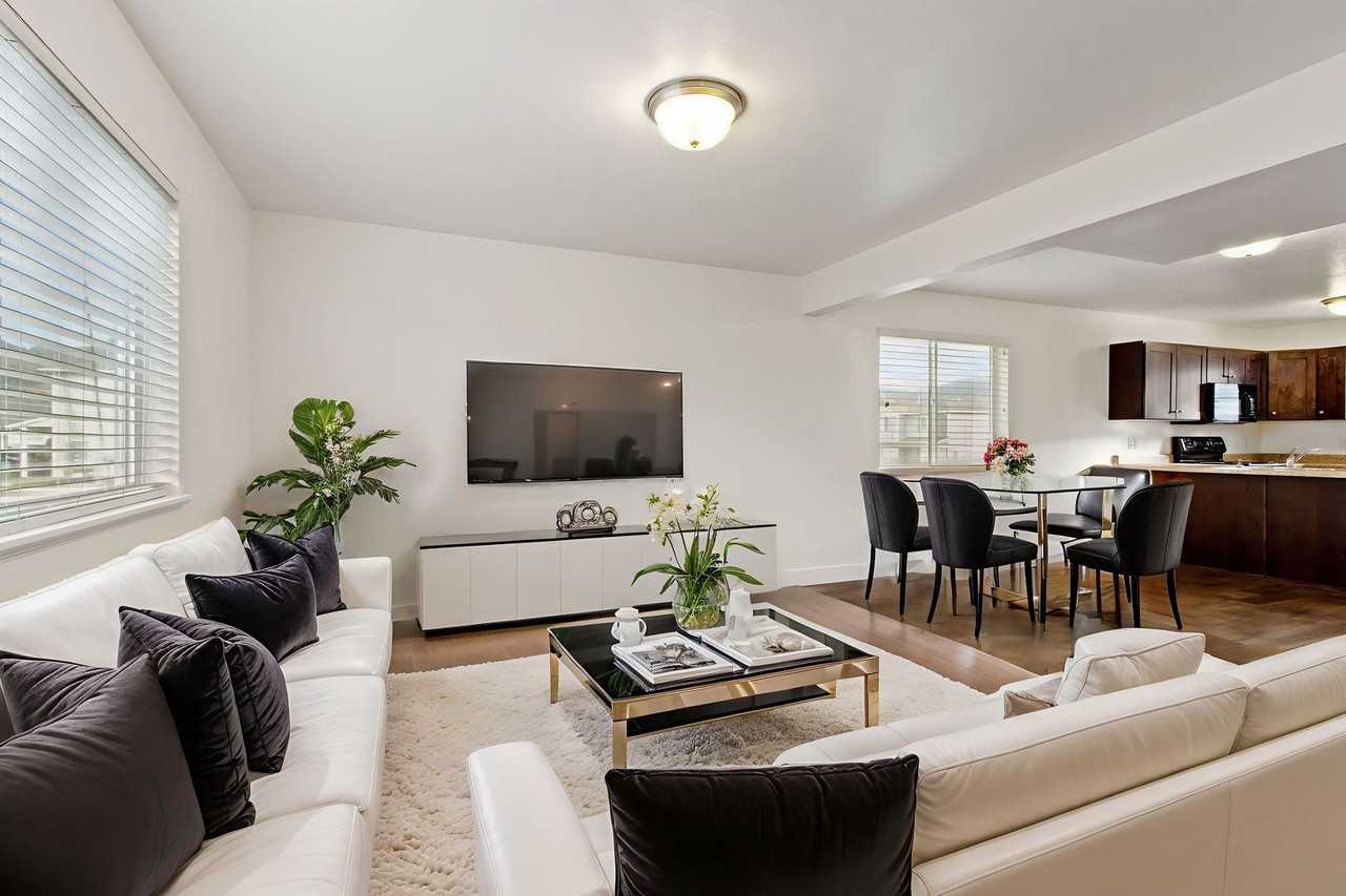 Stonebrook Apartment Homes - Photo 3 of 31