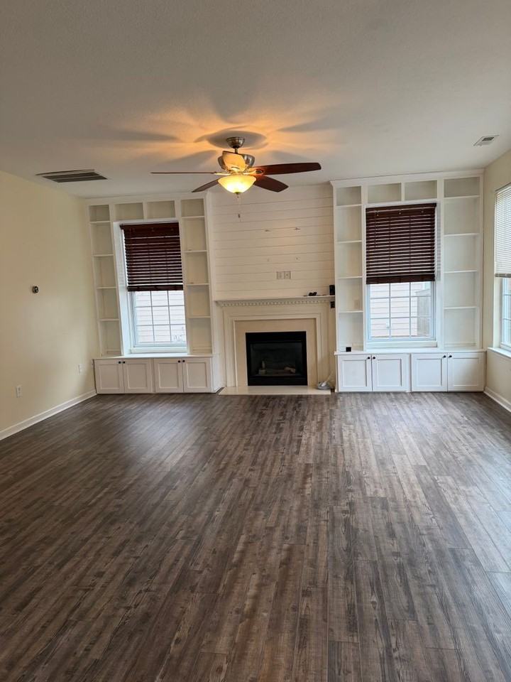 2131 Brians Ln - Photo 3 of 21