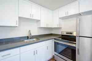 featured image of 909 6th Ave N