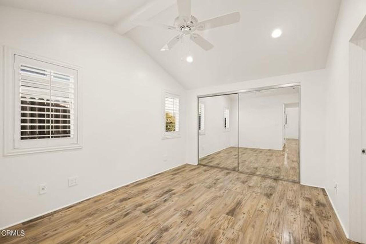 1104 Hingham Ln - Photo 6 of 13