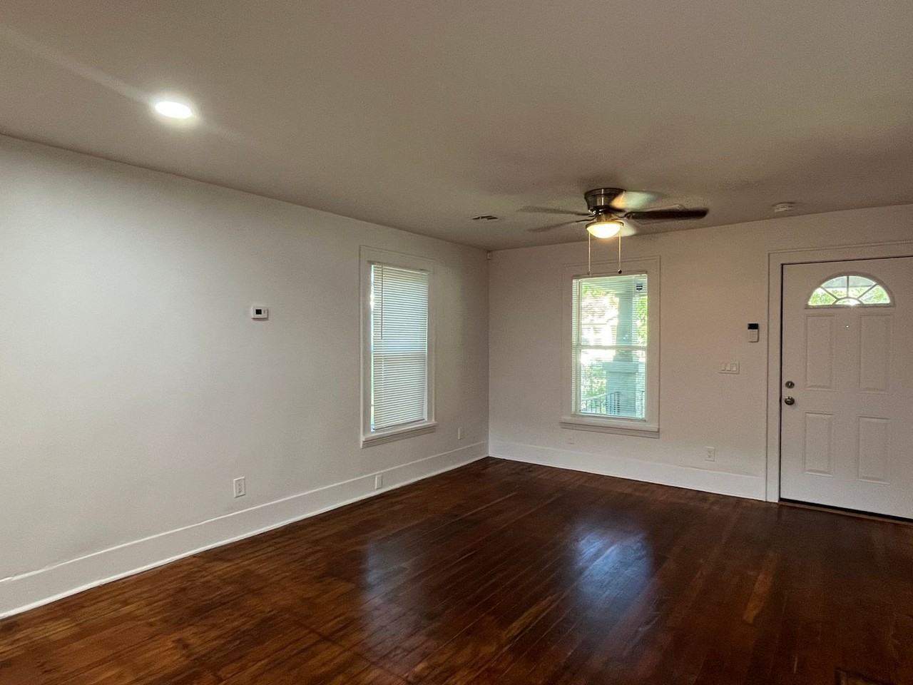 2618 E Admiral Ct - Photo 4 of 18