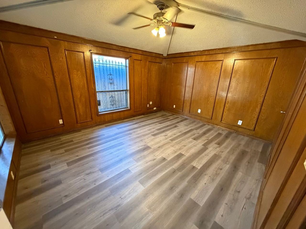 711 The Meadows Pkwy - Photo 7 of 22