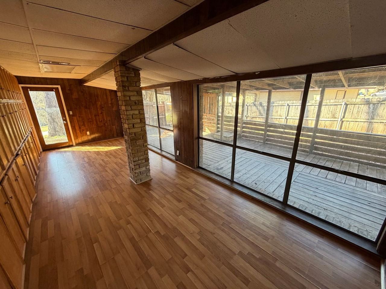 711 The Meadows Pkwy - Photo 6 of 22