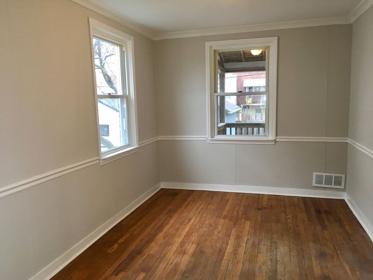 8664 Oak Rd - Photo 6 of 27