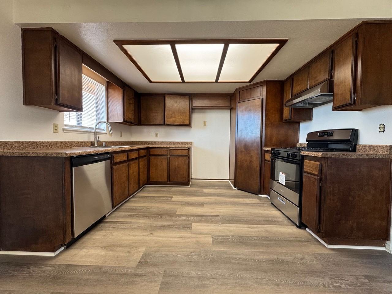 13860 Navarro Dr - Photo 5 of 12