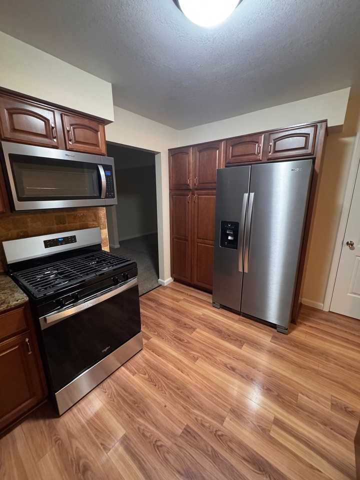 4759 Logan Arms Dr - Photo 6 of 22