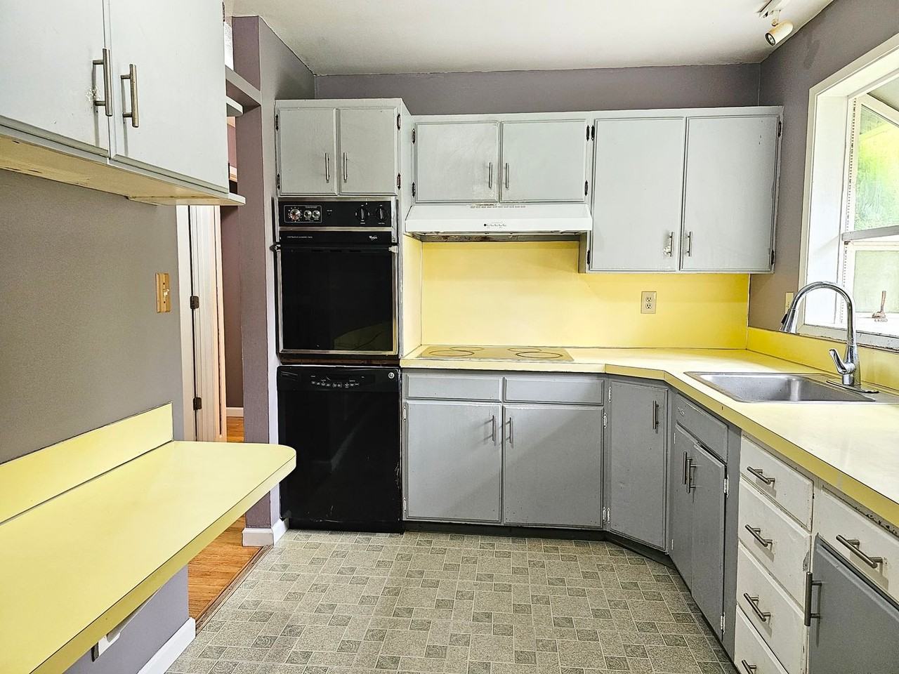 1722 147th Ave Se - Photo 5 of 15