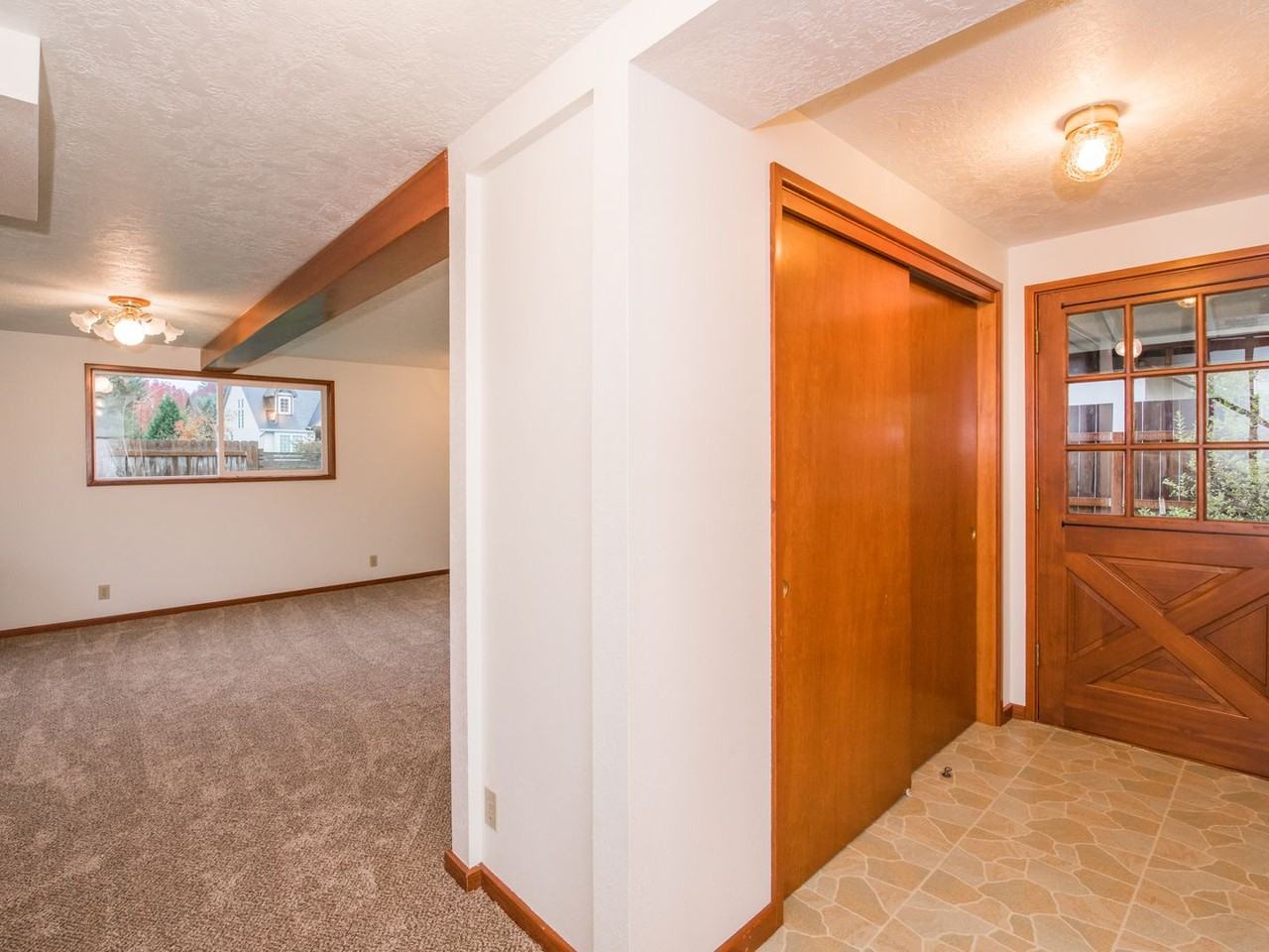 17320 Se Blanton St - Photo 2 of 34