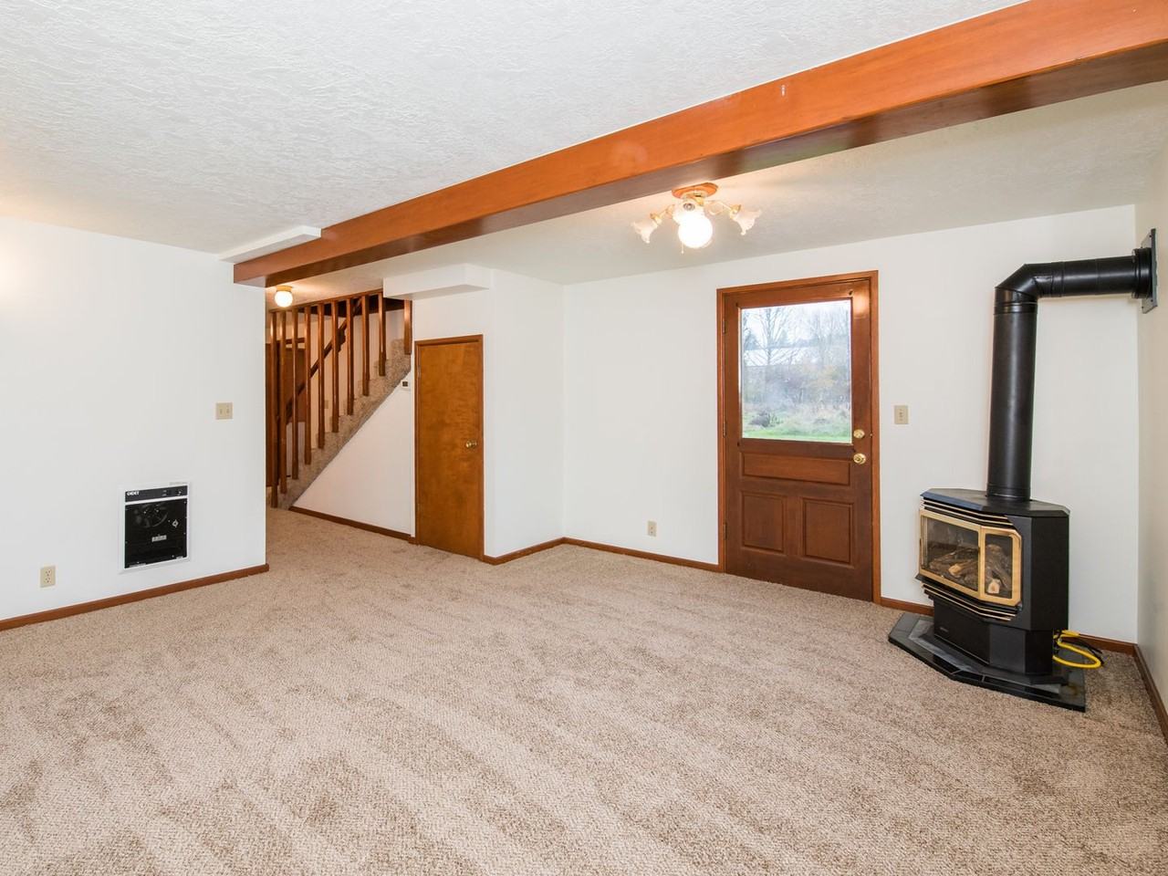 17320 Se Blanton St - Photo 3 of 34