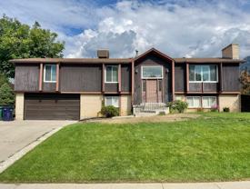 9709 S Altamont Dr - Photo 1 of 1