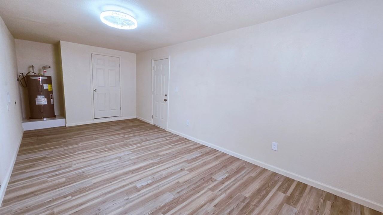 2200 E California Ave - Photo 5 of 11