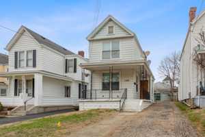 featured image of 1944 Elm Ave