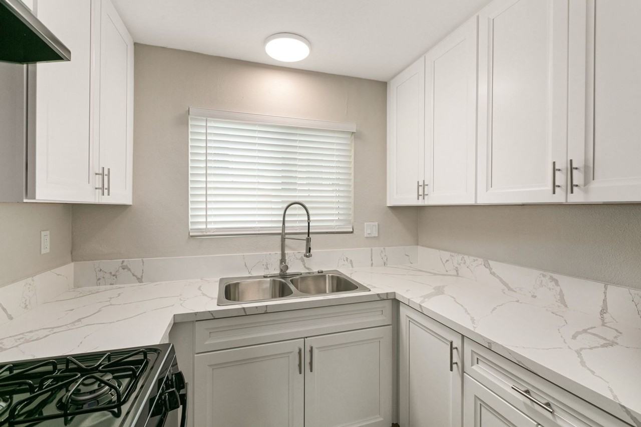 NC18 Apartments - Photo 7 of 30