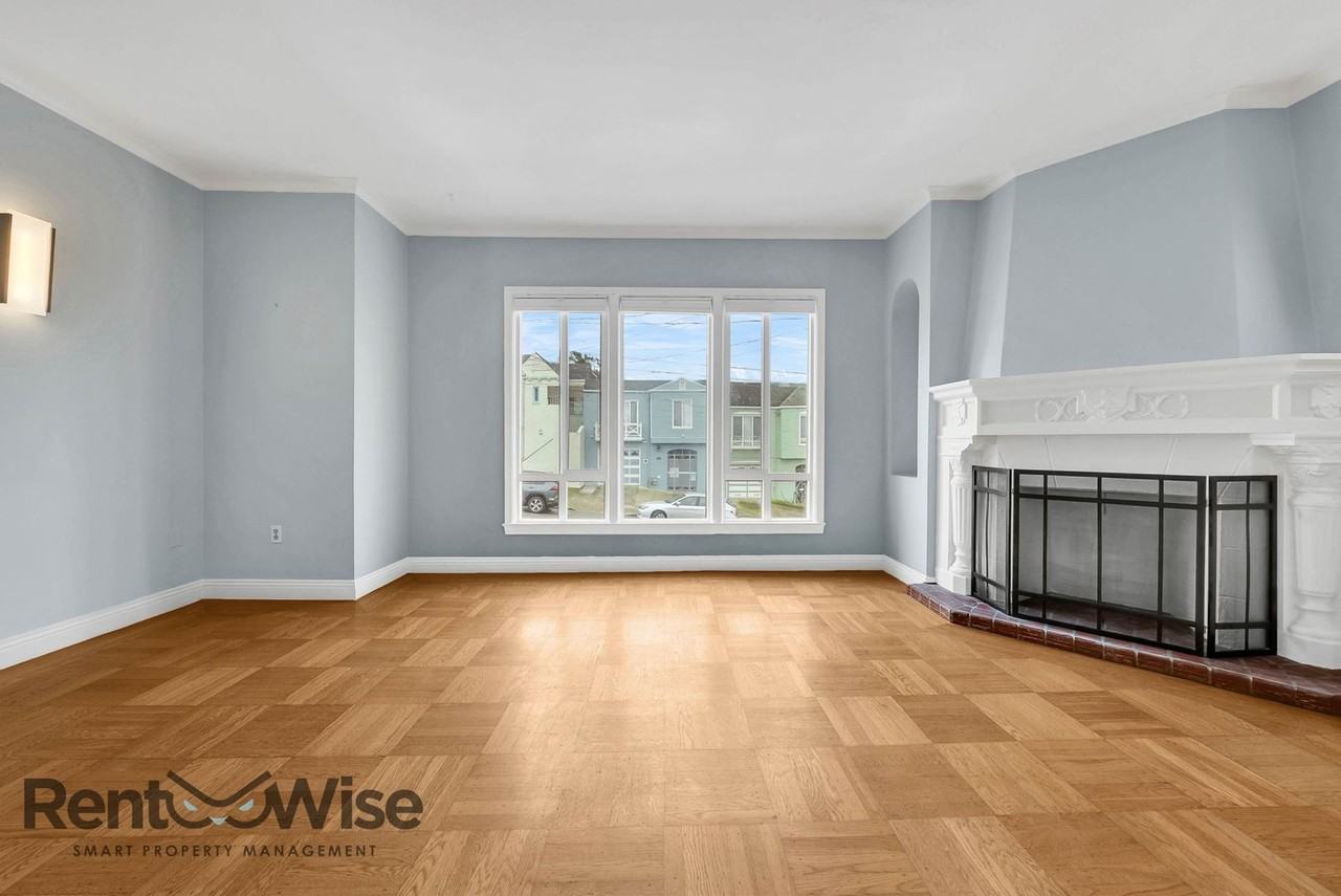 824 Garfield St - Photo 7 of 35