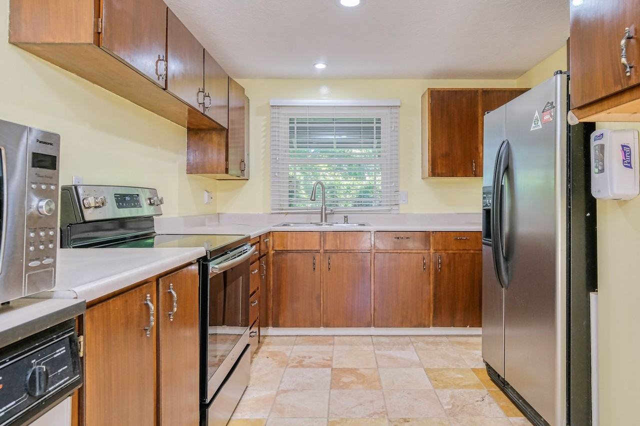 4215 Ne 132nd Pl - Photo 2 of 14