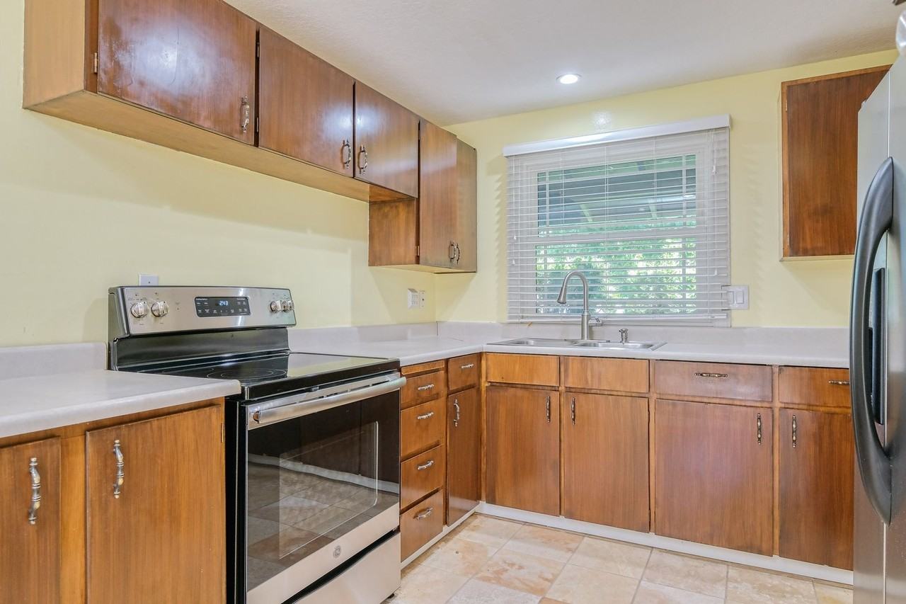 4215 Ne 132nd Pl - Photo 3 of 14