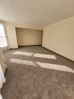 featured image of 52 E Chestnut St