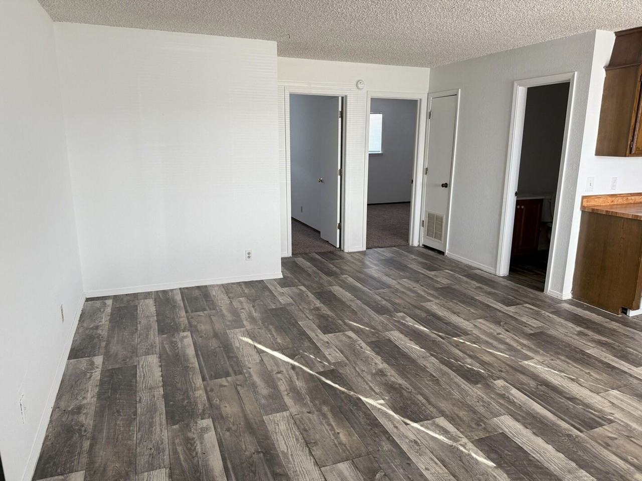 Serenity Ridge Apartments - Photo 4 of 17