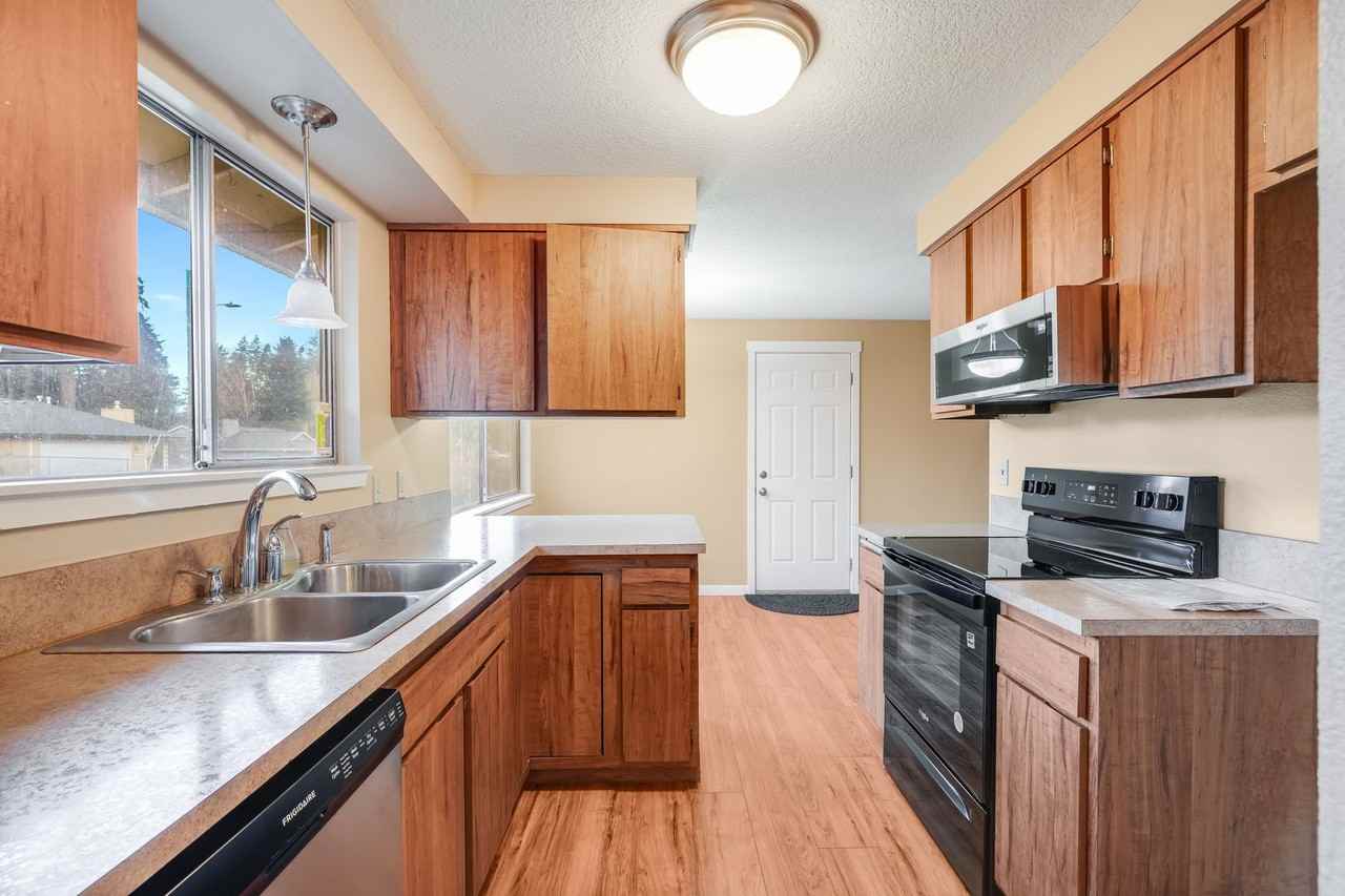 11592 Se 56th Ave - Photo 2 of 13