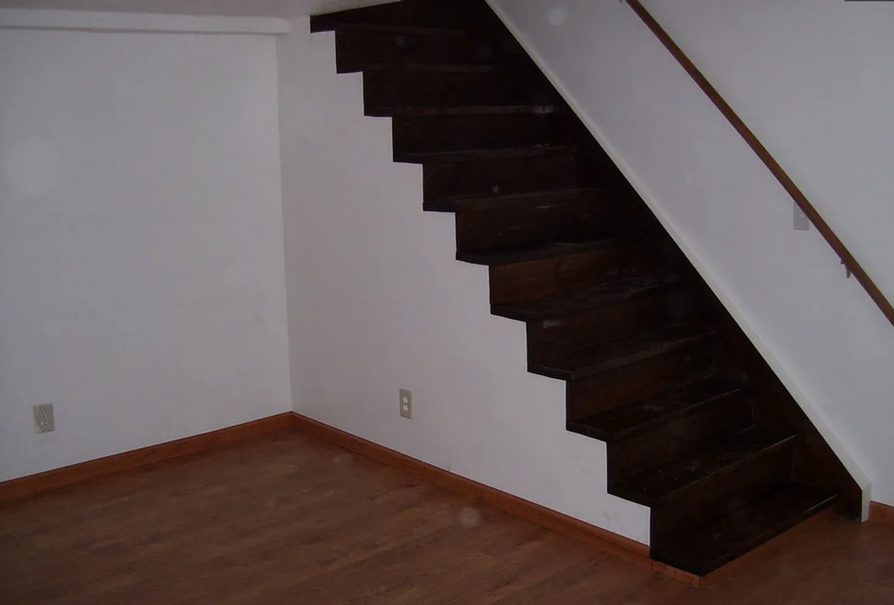 2 Farwell St - Photo 6 of 10