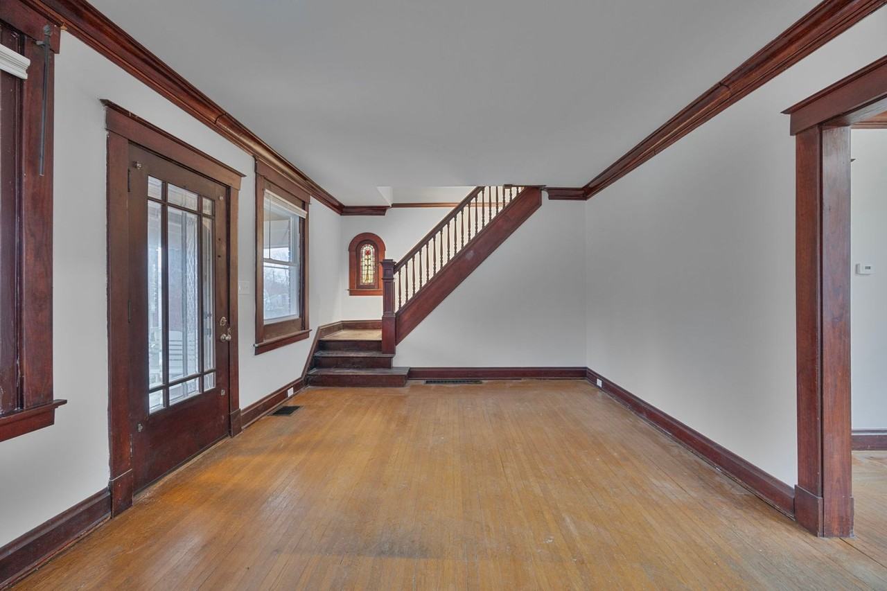 4779 Dale Ave - Photo 7 of 28