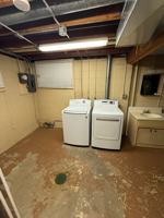 featured image of 3823 W Lombard St