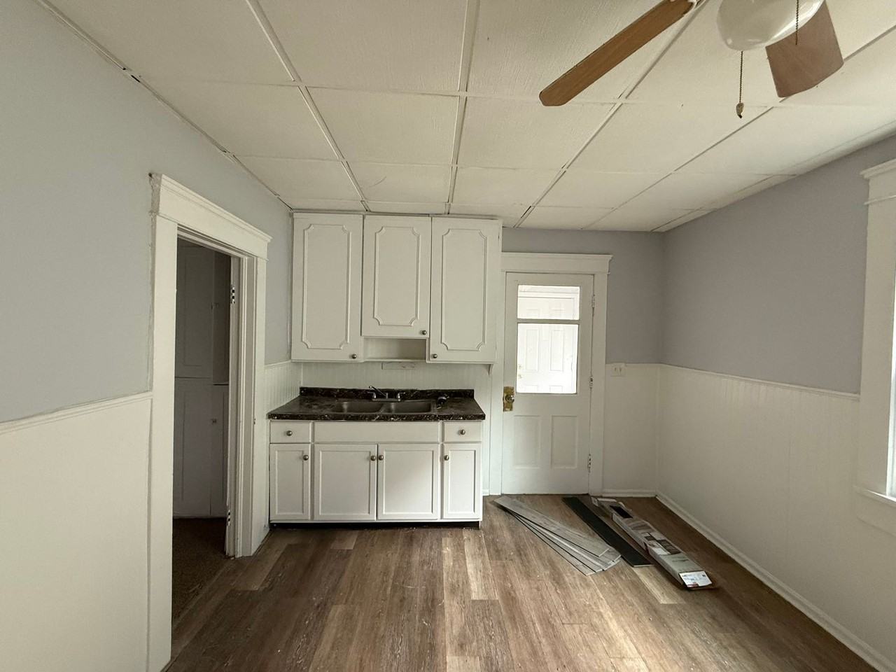 3819 E 54th St - Photo 3 of 7