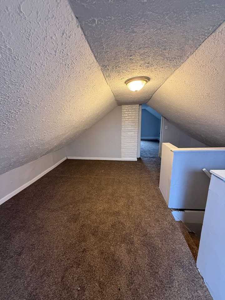 3819 E 54th St - Photo 5 of 7