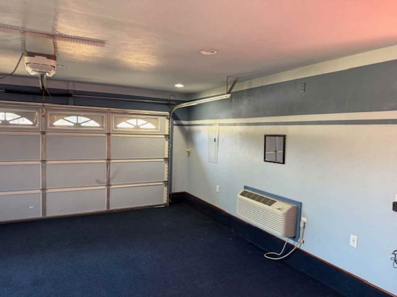 2559 Gould Ave - Photo 7 of 23