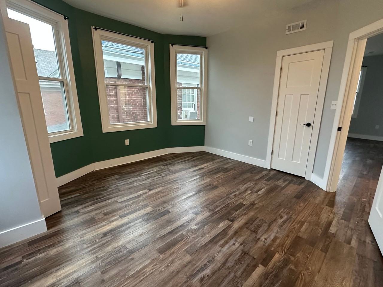 216 Kinsey Ave - Photo 6 of 17