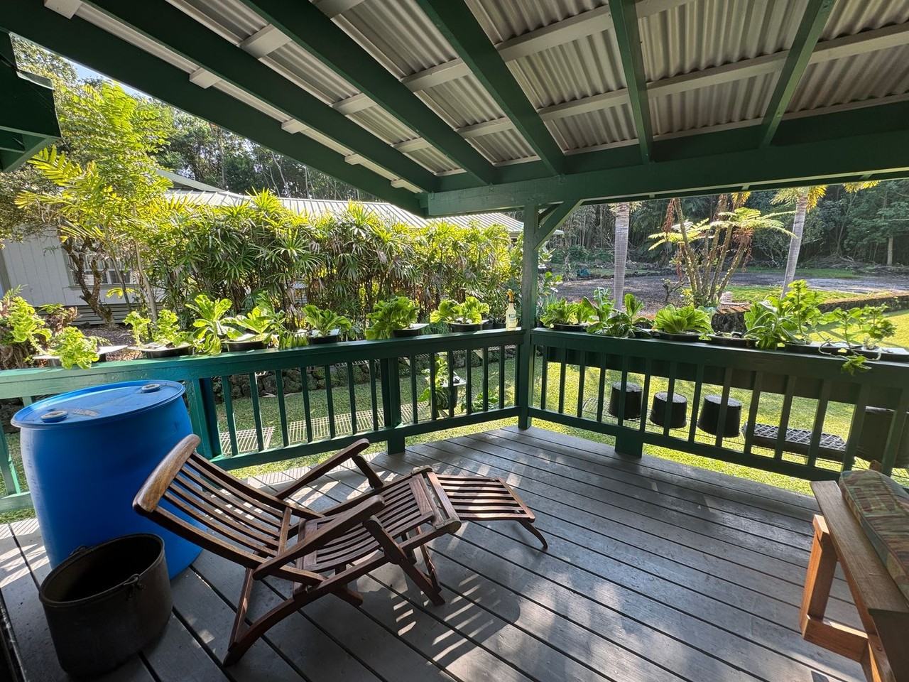 230 Kapualani St - Photo 6 of 23