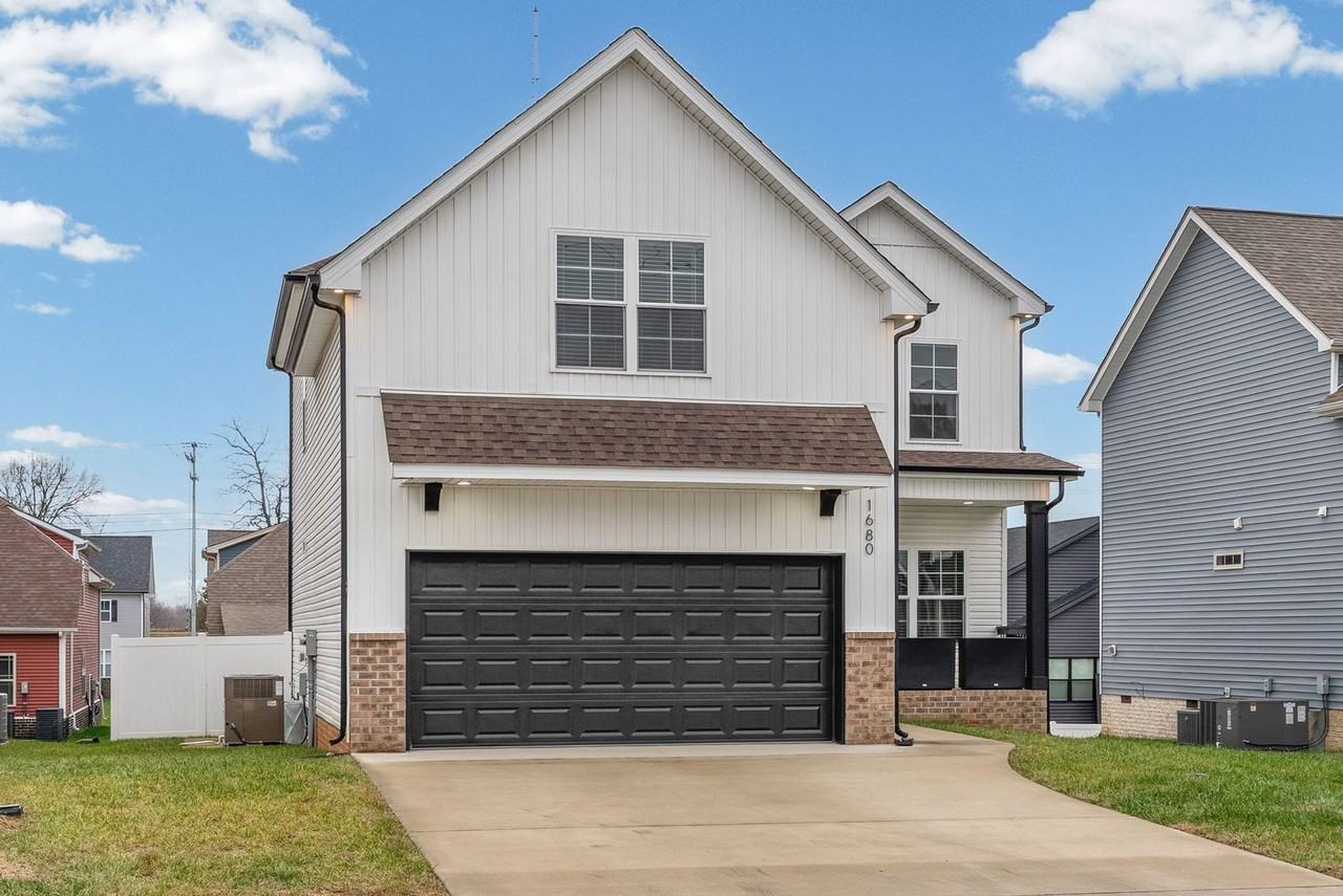 1680 Heritage Dr - Photo 2 of 33