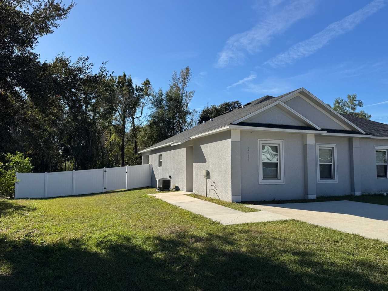 1999 Marshall St - Photo 2 of 31