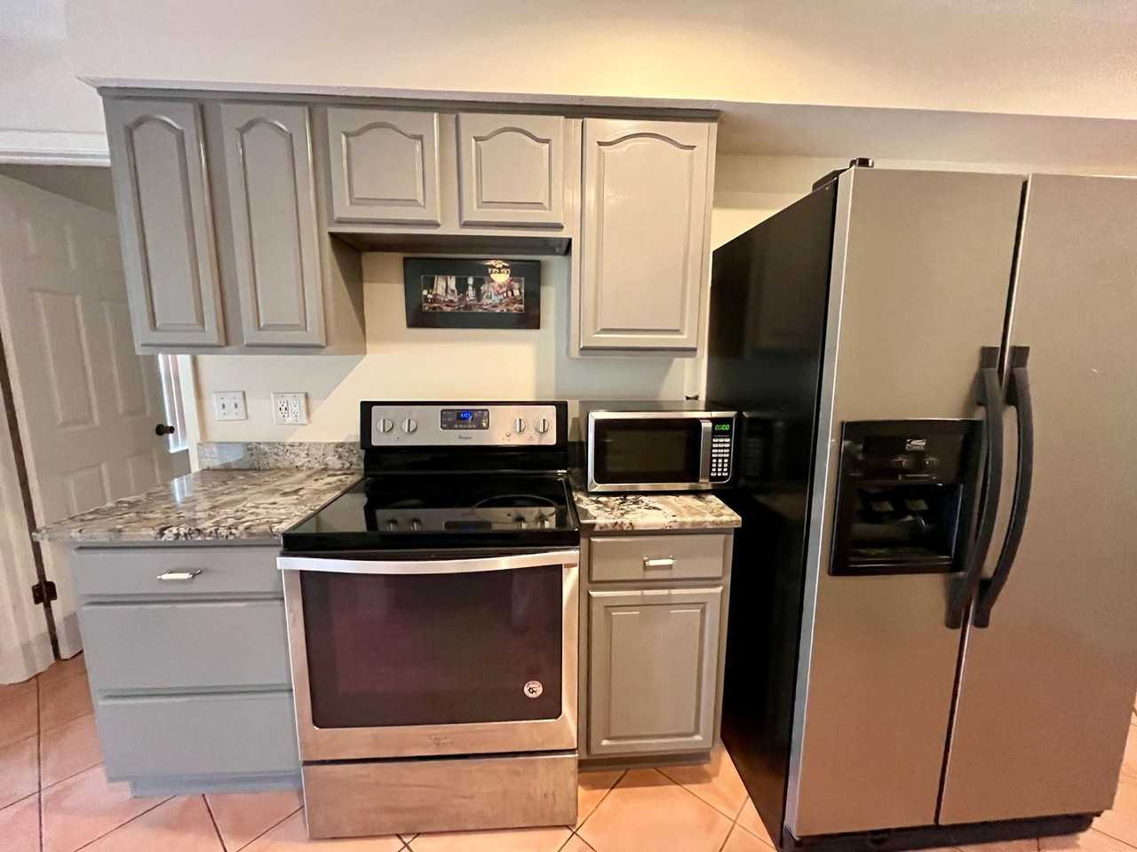 6604 Flicker Ct - Photo 6 of 33