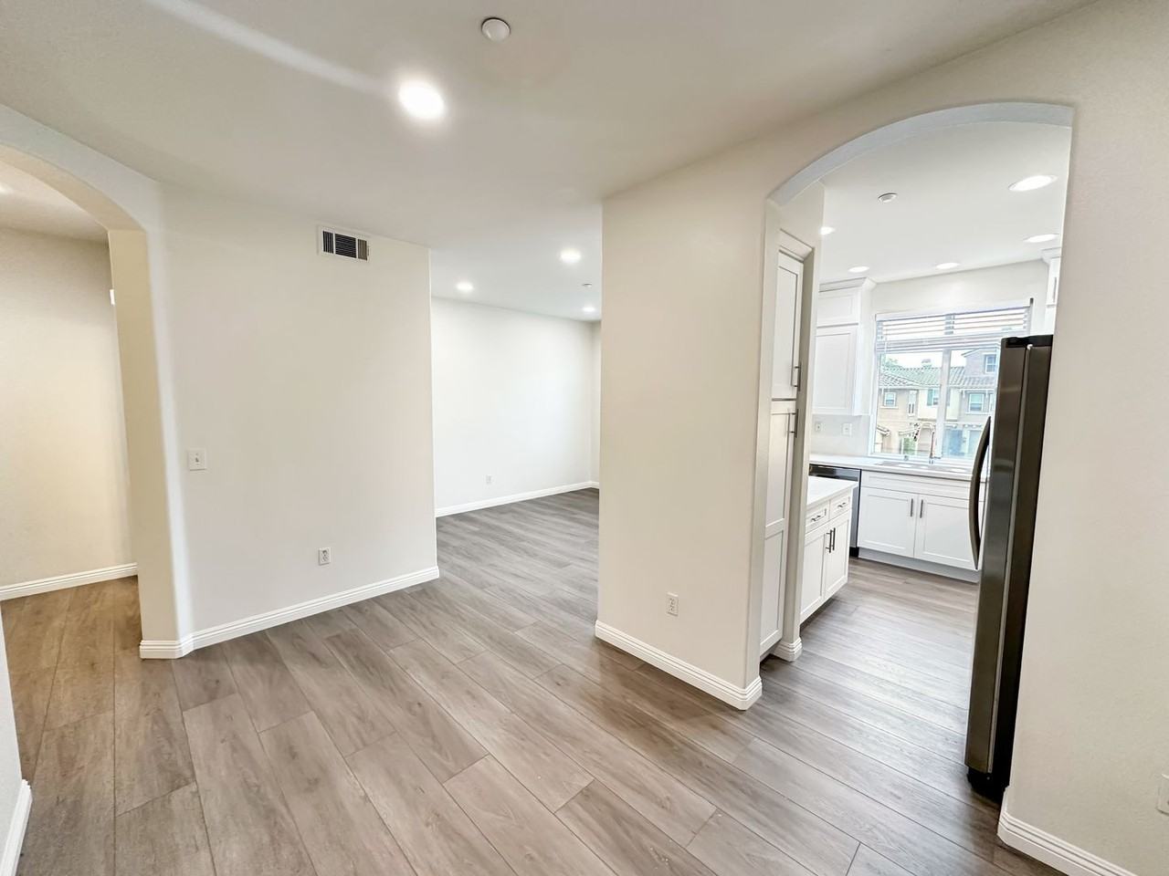 1110 Timberwood - Photo 7 of 29