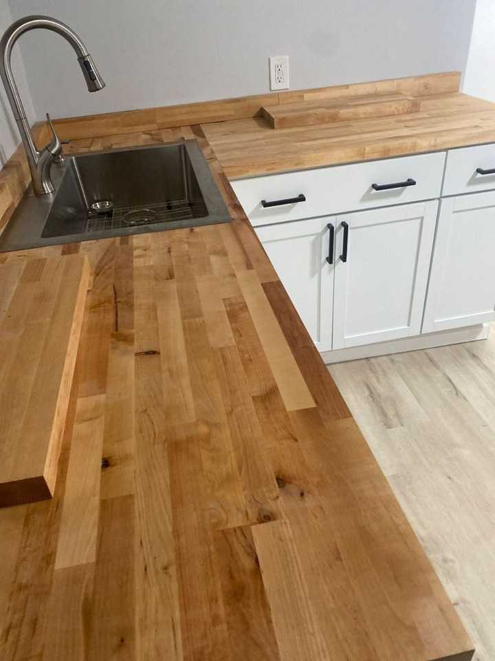 4093 E 66th St - Photo 6 of 24