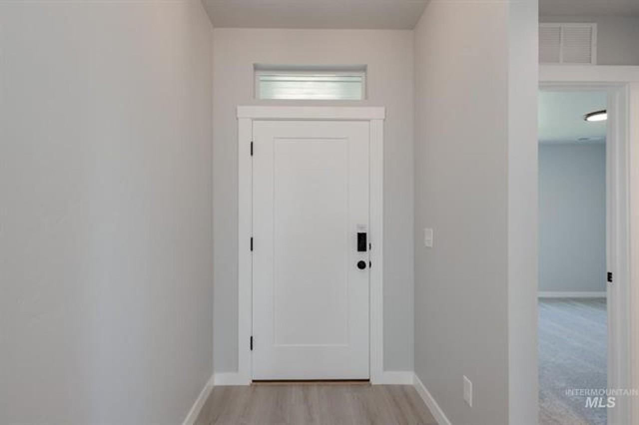 3431 W Morere Dr - Photo 2 of 19