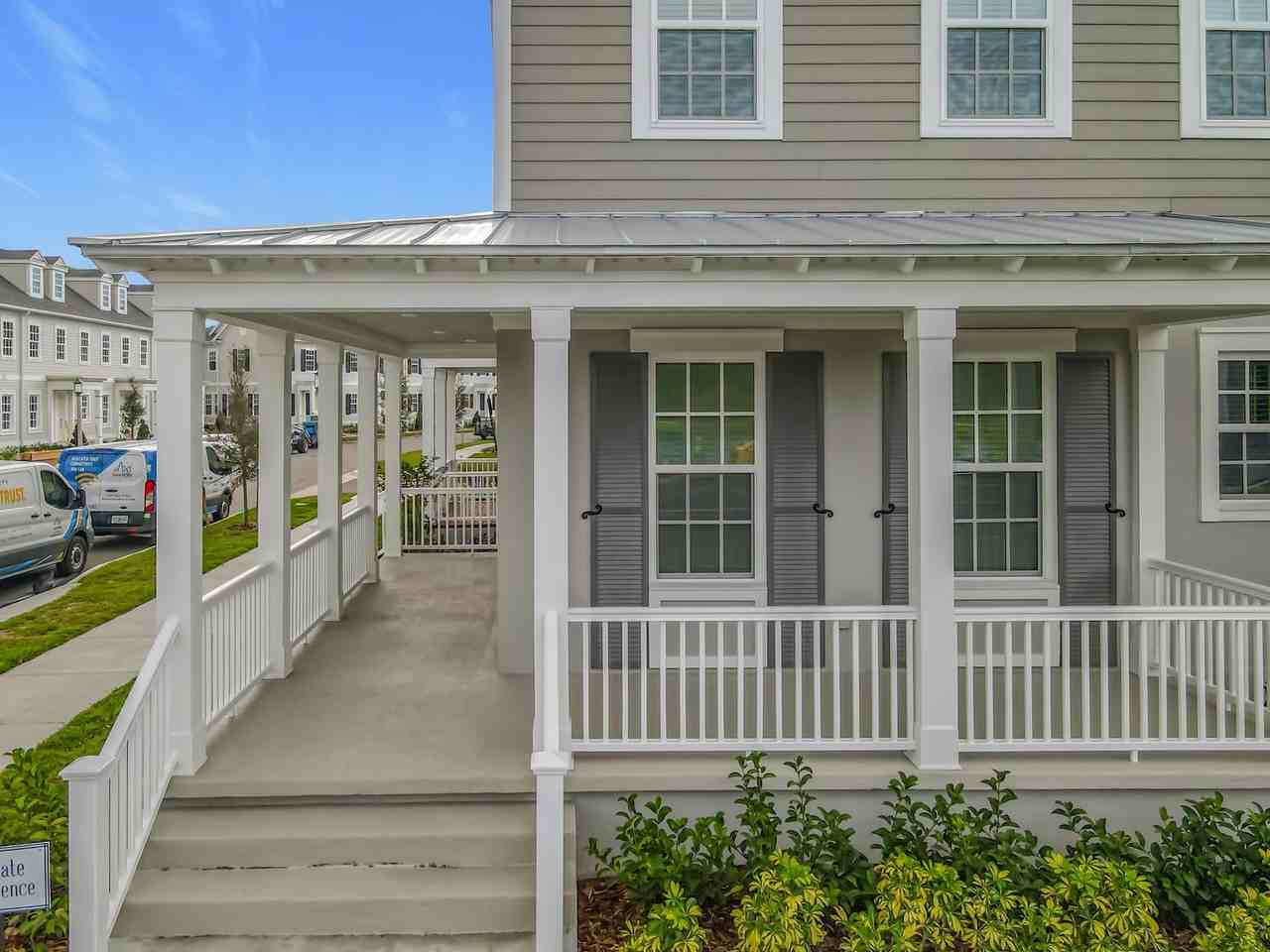 2426 Celebration Blvd - Photo 7 of 50