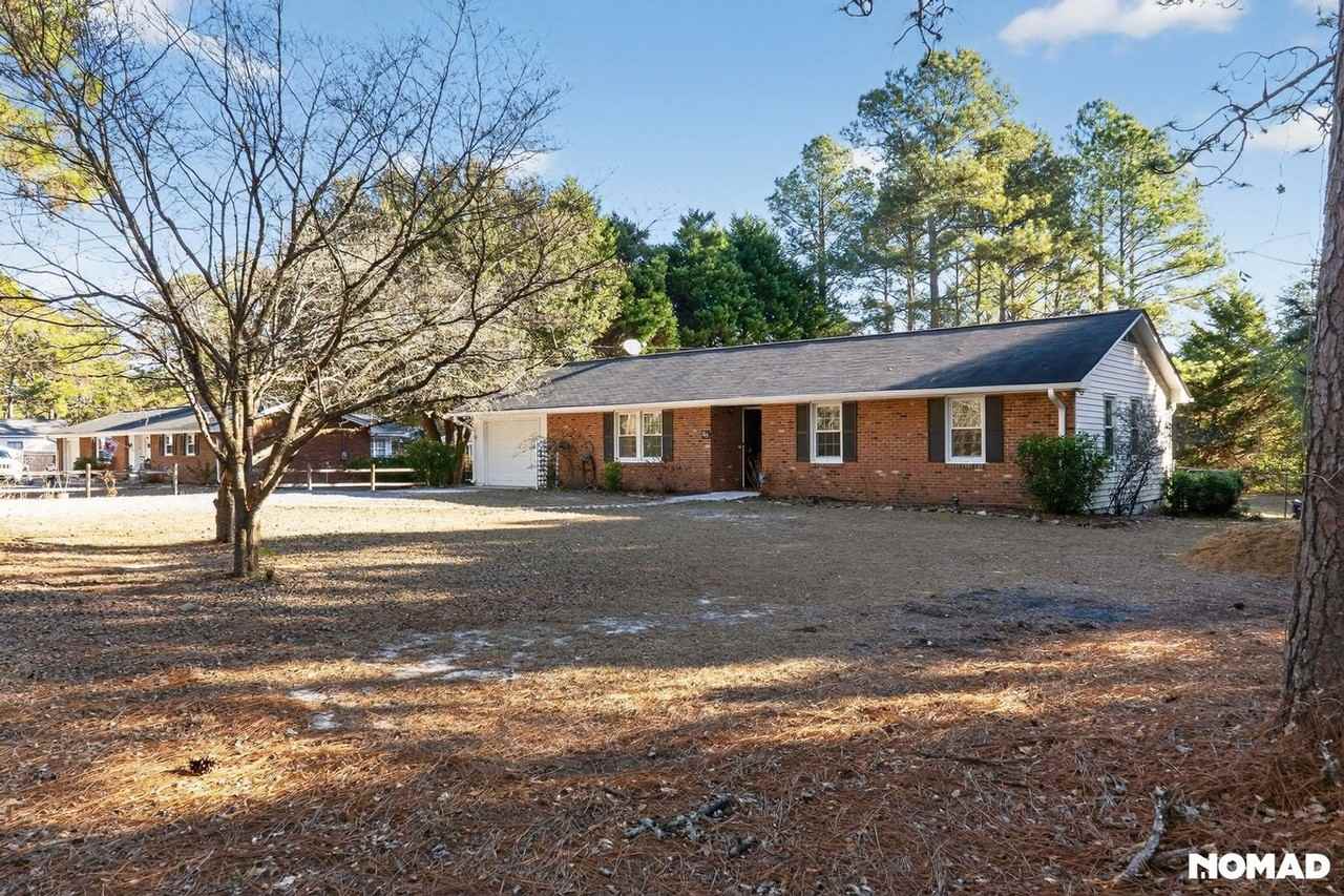 215 N Pine St - Photo 2 of 34