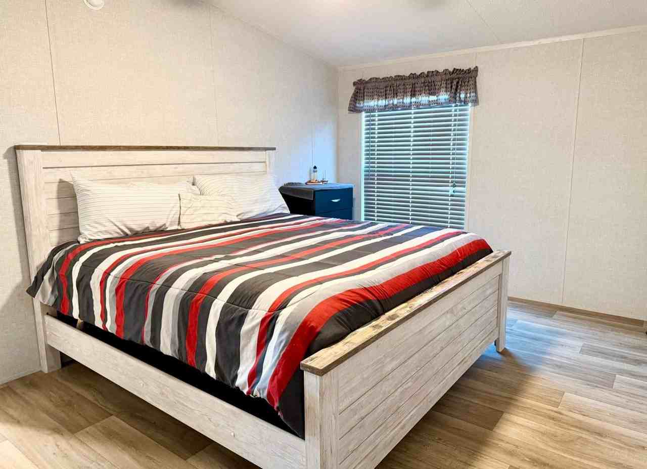 6896 6896 South Bulldog St - Photo 7 of 17