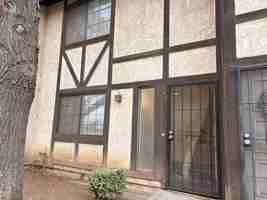 featured image of 162 E Merrill Ave