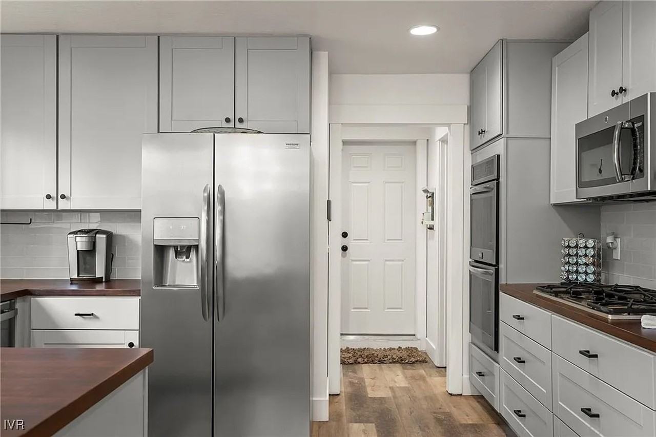 781 Mays Blvd - Photo 6 of 17