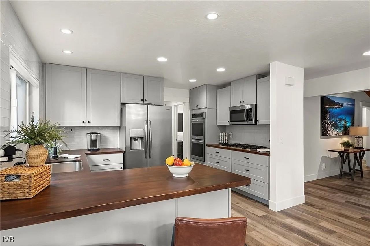 781 Mays Blvd - Photo 7 of 17