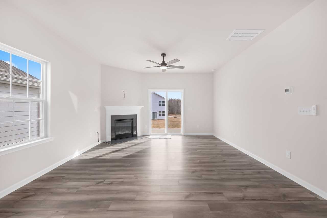 1609 Swallow Tail Dr - Photo 5 of 30