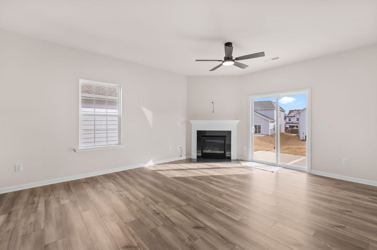 1609 Swallow Tail Dr - Photo 6 of 30