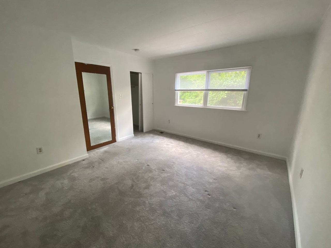 5156 Valley Ridge Rd - Photo 7 of 15