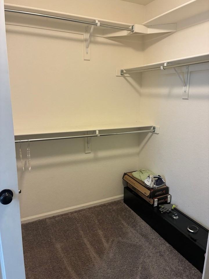 18955 Robins Dr - Photo 5 of 43