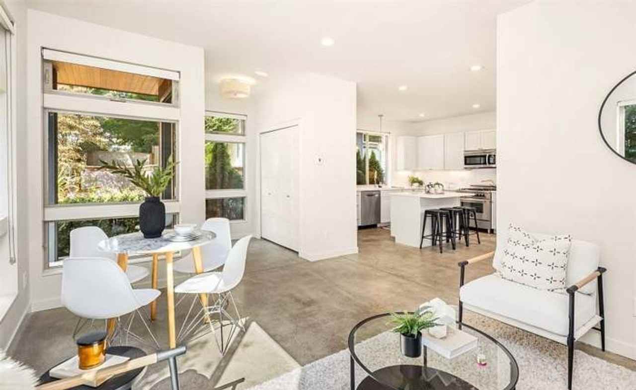 3246B 14th Ave W - Photo 5 of 32