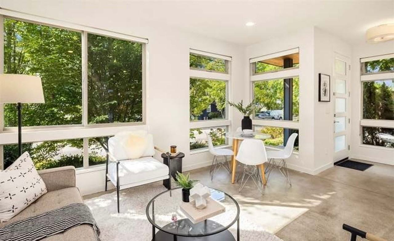 3246B 14th Ave W - Photo 7 of 32